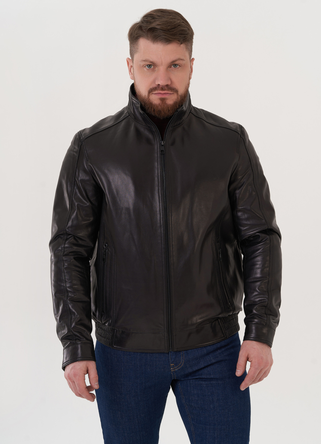 Мужская кожаная куртка черного цвета модель № 26923 меха малина