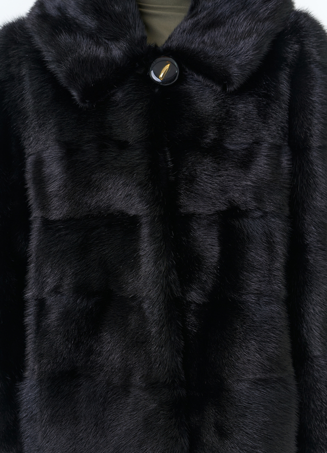 Укороченная норковая шуба черного цвета 2 в 1 модель № 25396 универмаг малина