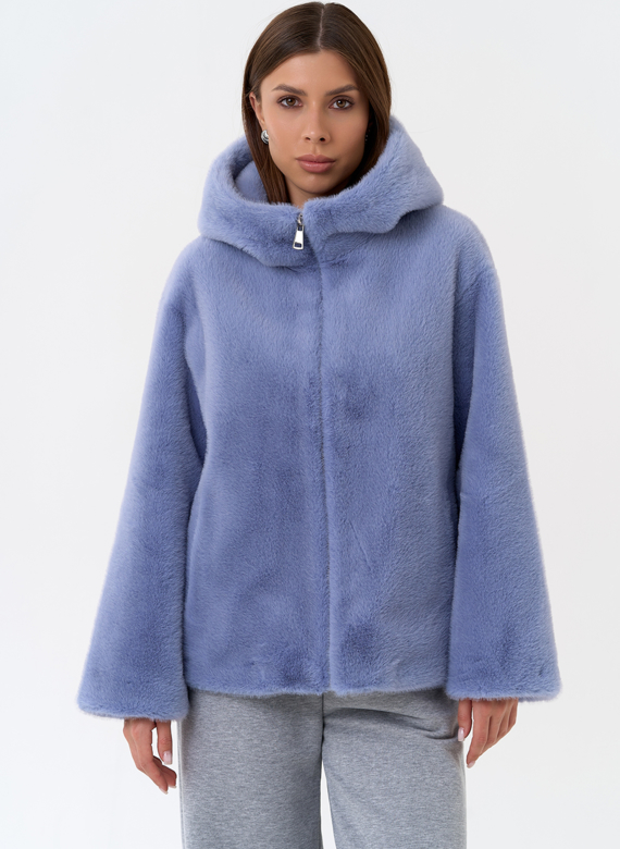 Женская куртка из эко меха с капюшоном