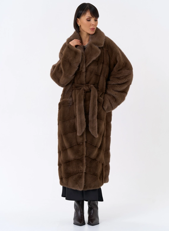 Длинная шуба с английским воротником фото