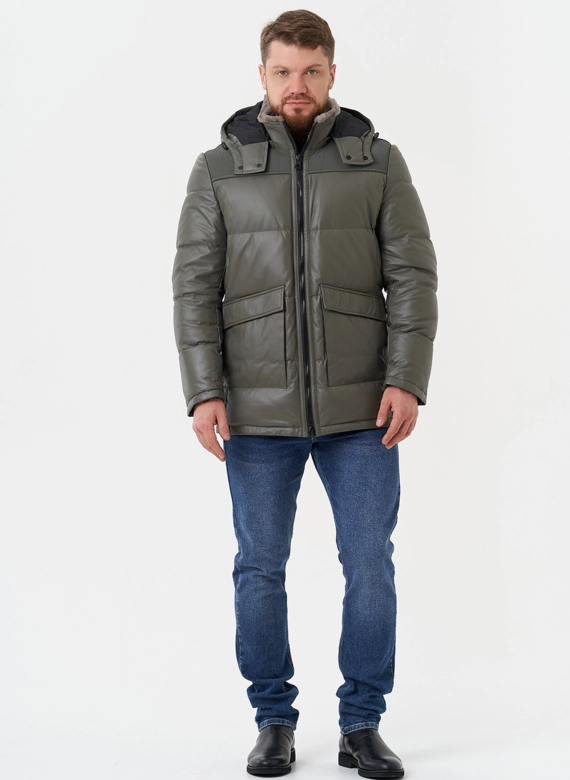 Кожаная куртка с капюшоном