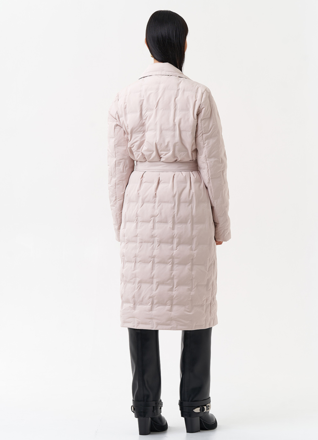 Женское утепленное пальто с английским воротником модель № 29898 в кредит